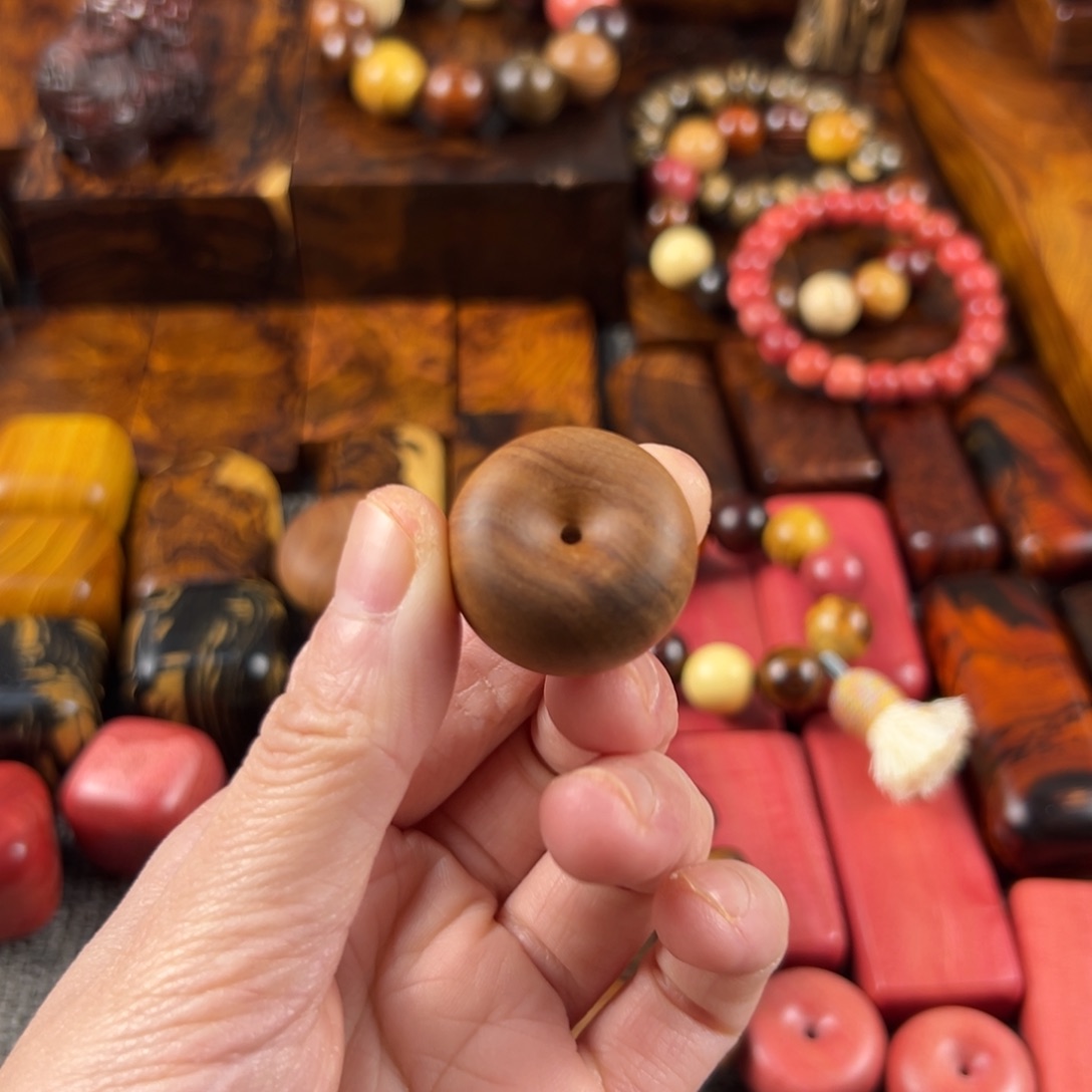 H***n老山檀扣111111111111