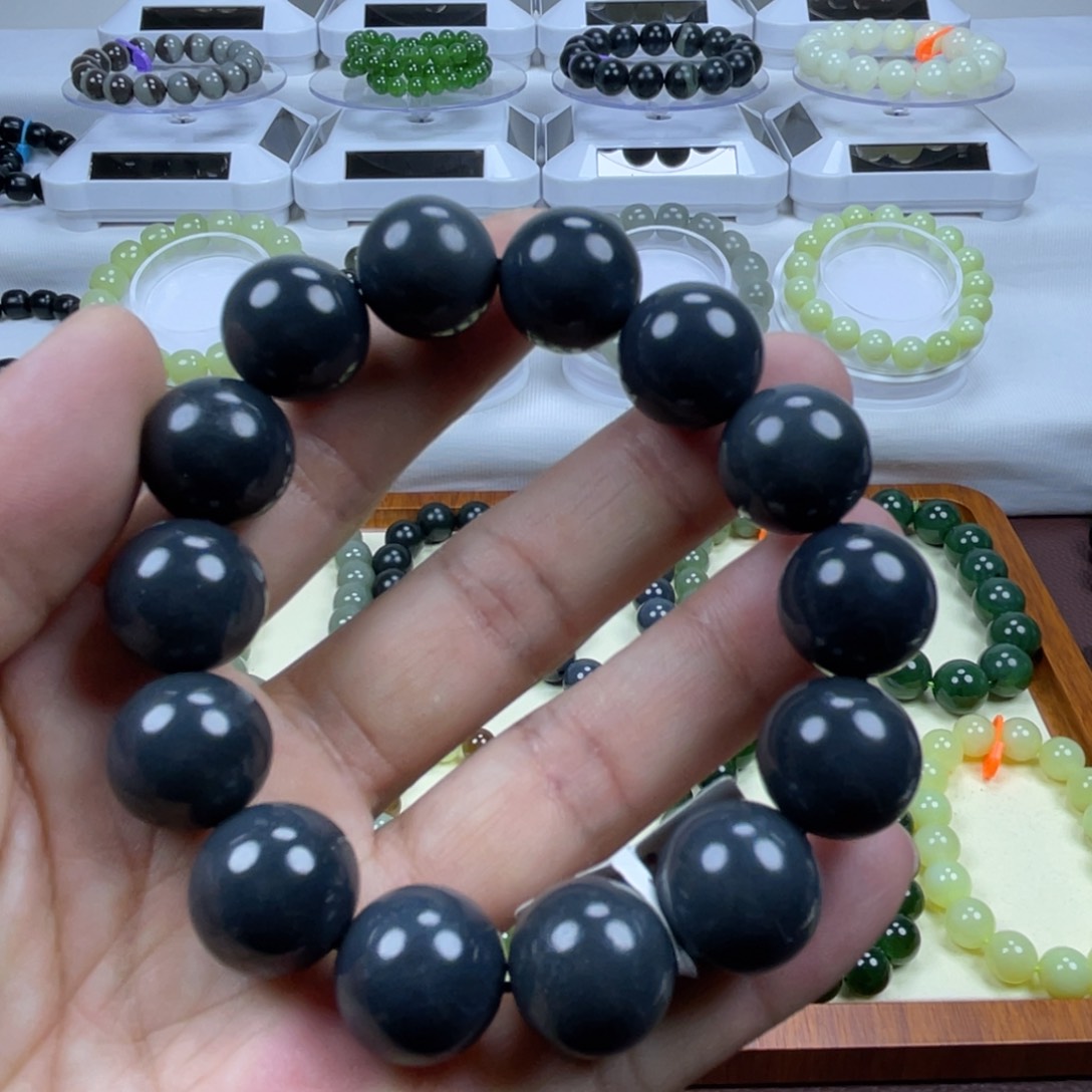 手链未镶嵌和田玉