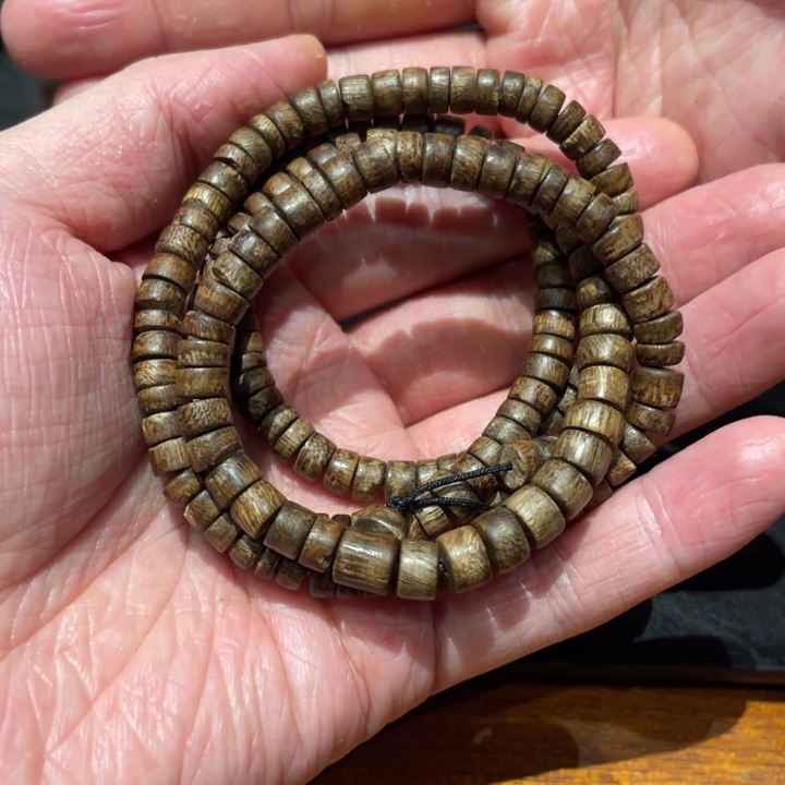 吊坠沉香馬*發海南筒珠14.83g