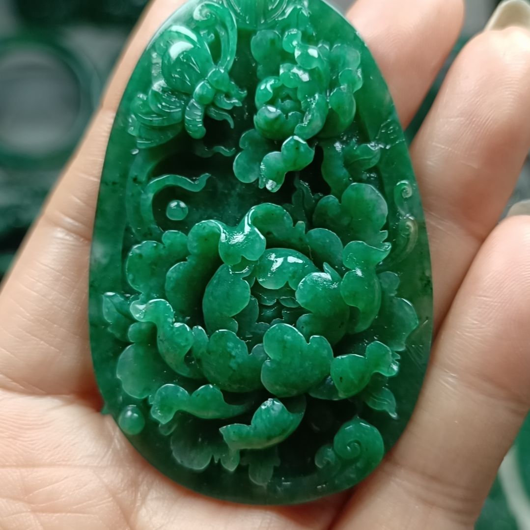 独山玉花开富贵未镶嵌