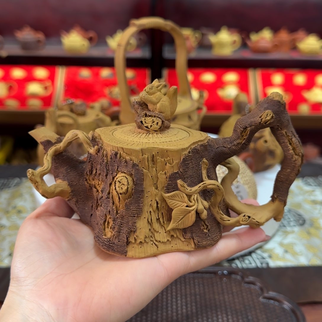 茶壶段泥枯木松鼠