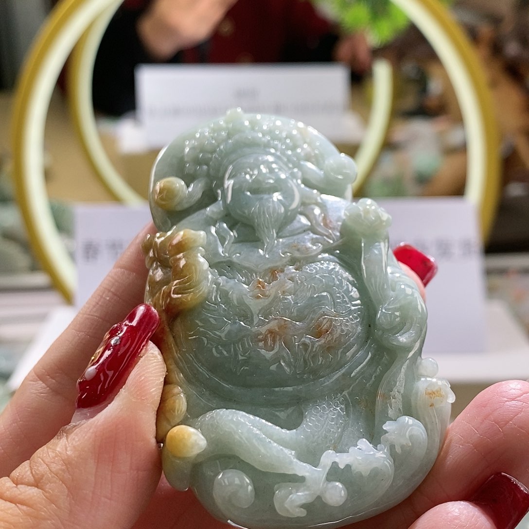 【闪购商品】翡翠颈饰未镶嵌财神