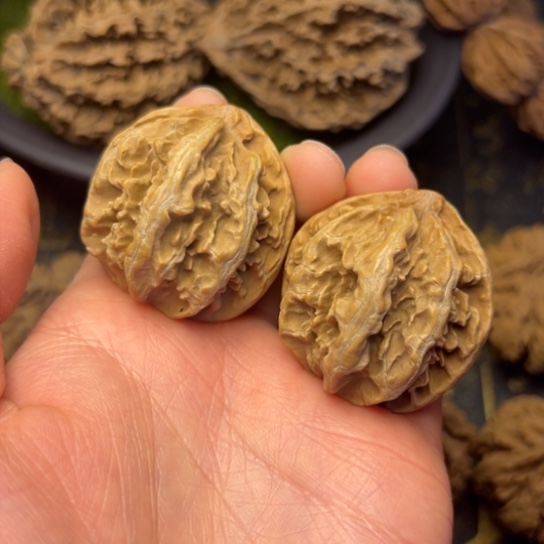 文玩核桃吊坠秦岭核桃26