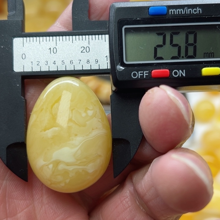 琥珀（矿物珀）裸石未镶嵌