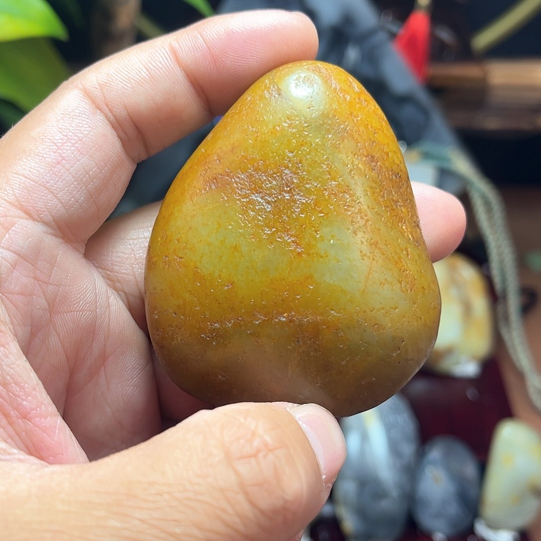 和田玉颈饰未镶嵌一***N