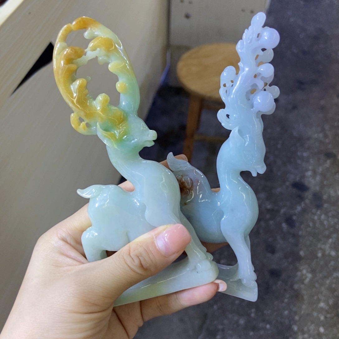 未镶嵌摆件翡翠哈***宝好看的翡翠一路发