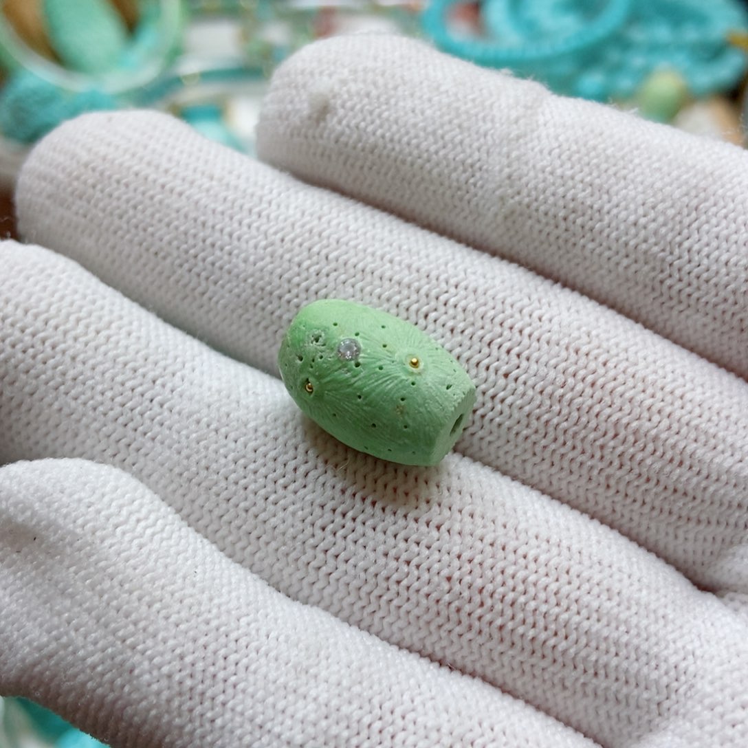 绿松石珠子未镶嵌苏***包