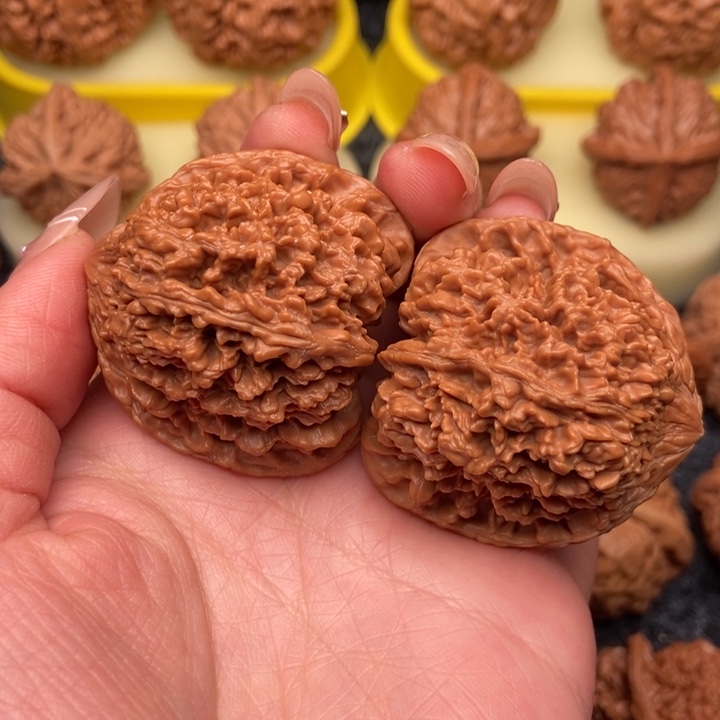 文玩核桃把件海**?42满天星