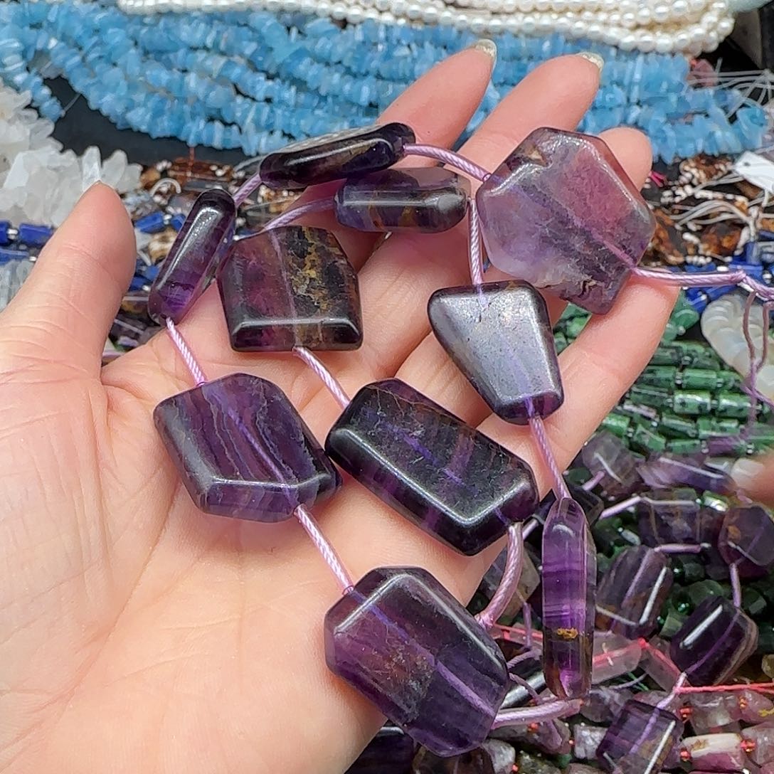 玛瑙/玉髓珠宝半成品合金老莹石牌子一条