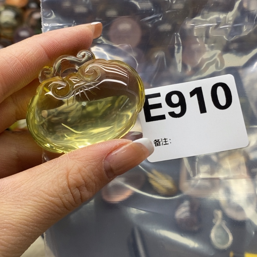 【闪购商品】水晶吊坠精品未镶嵌