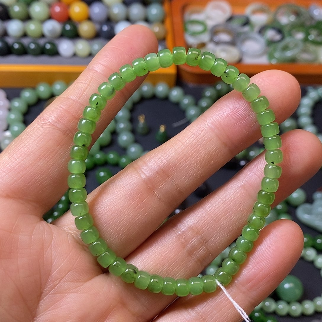 和田玉未镶嵌手链