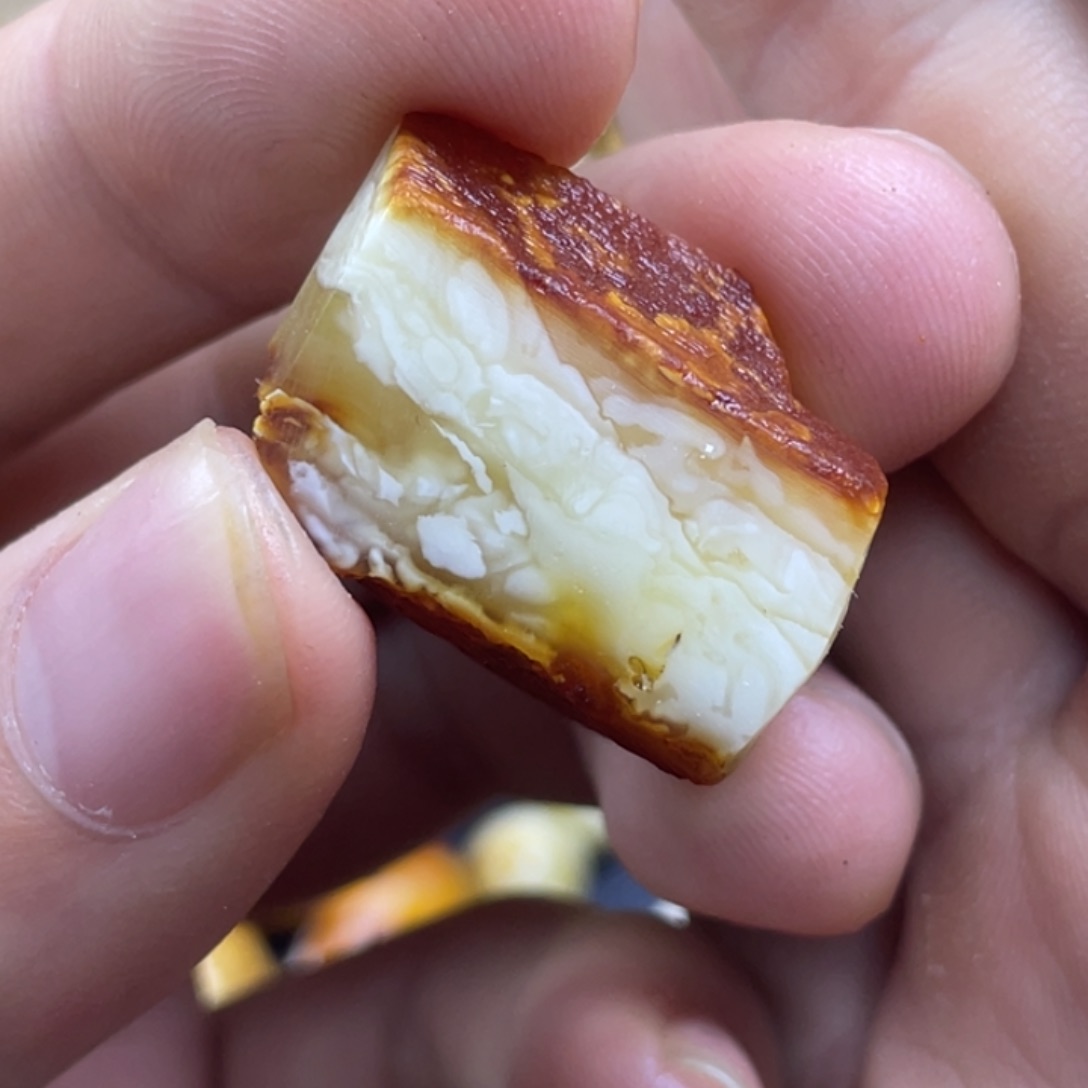 定制琥珀未镶嵌u*•定制