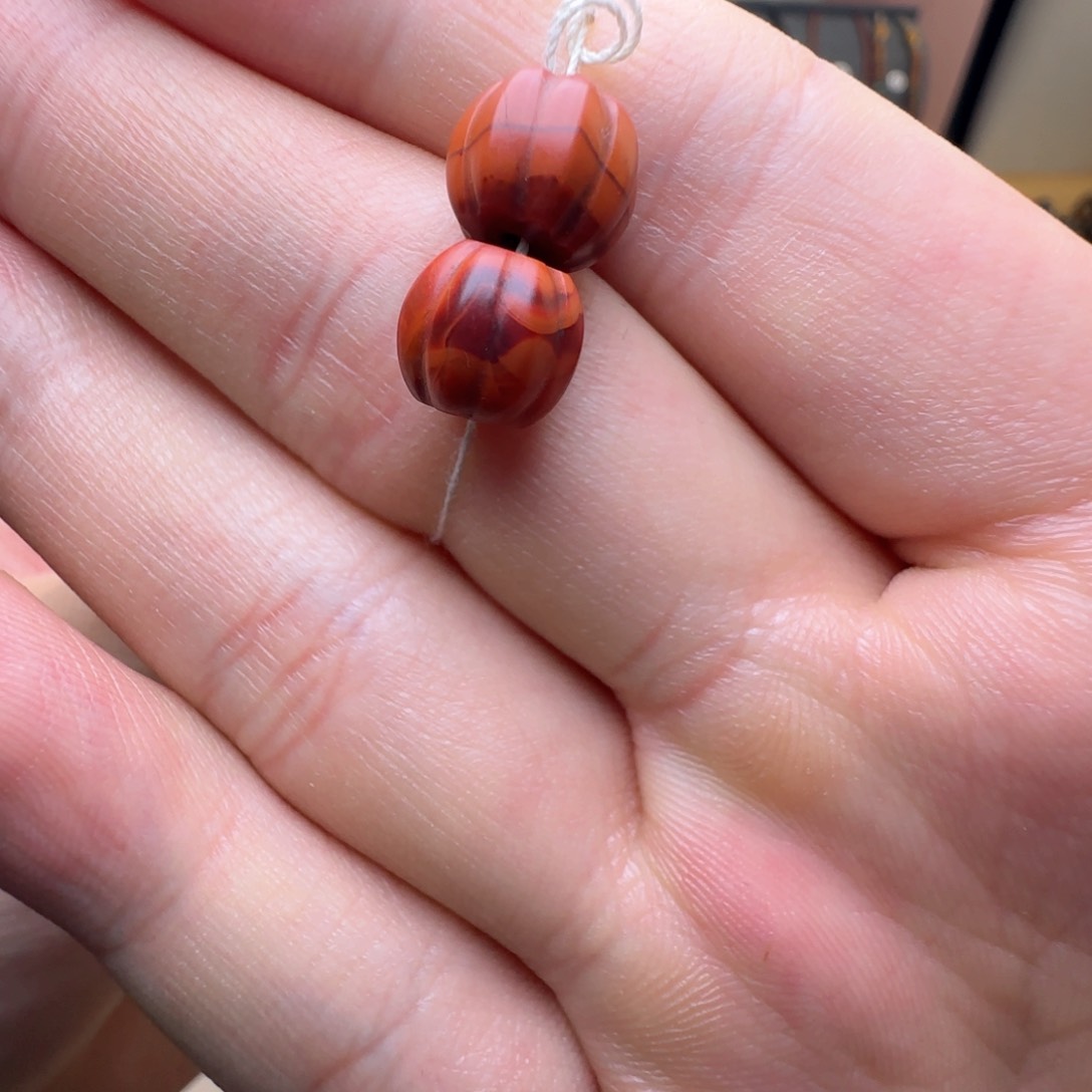 南红玛瑙颈饰未镶嵌