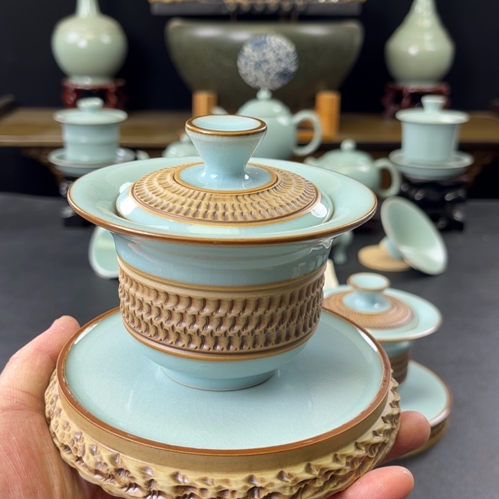 杯天青釉重工跳刀元宝盖碗