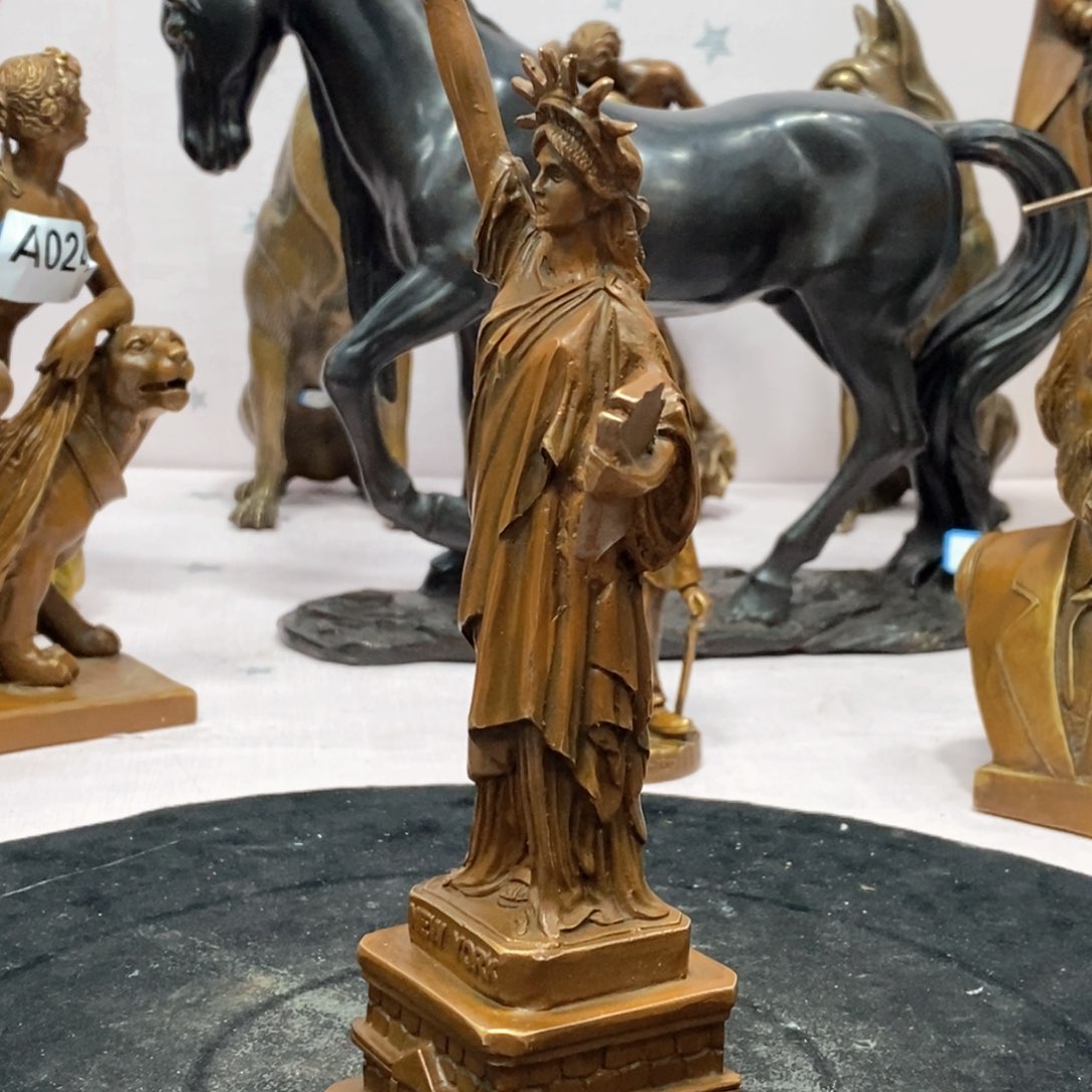 黄铜材质，自由女神，高15.7