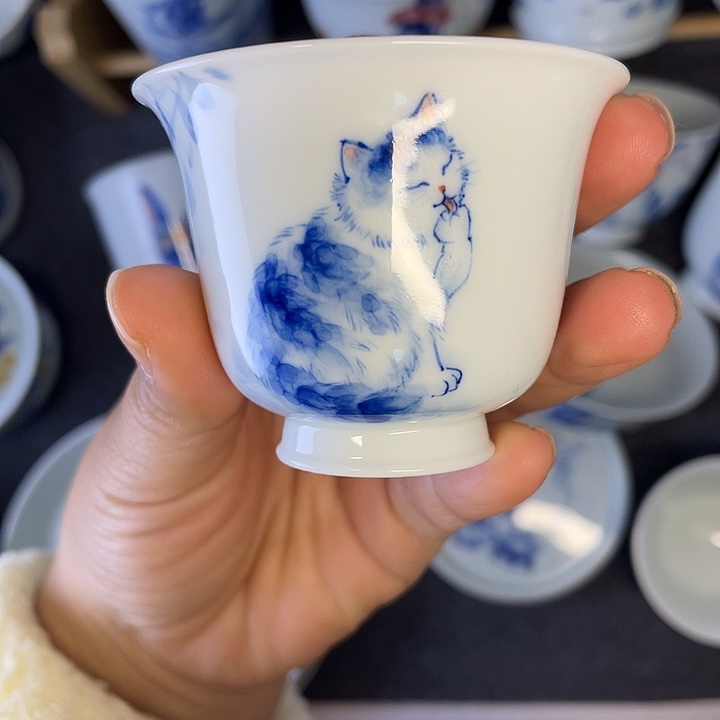 青花萌猫杯纯手工制作