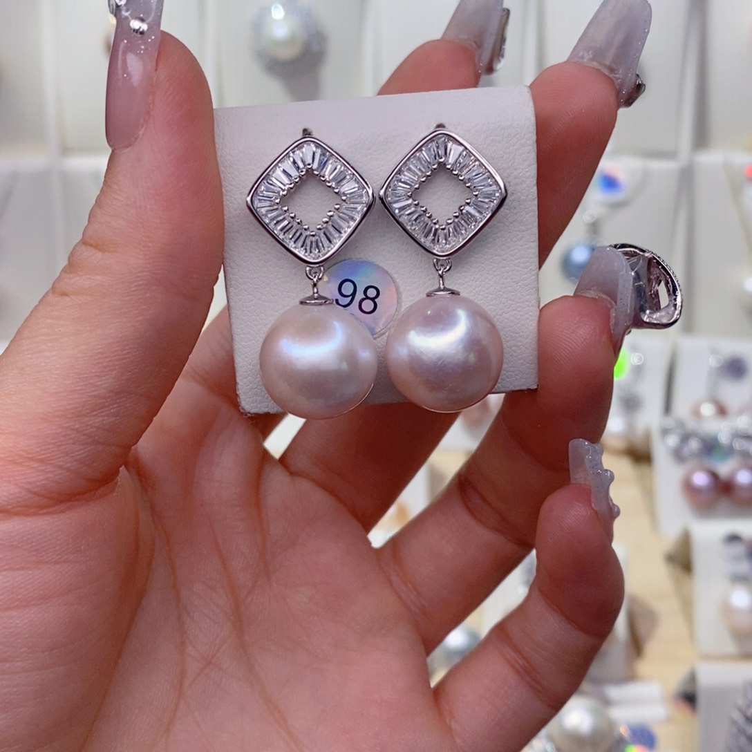银S925镶嵌淡水珍珠耳饰啊*瑶