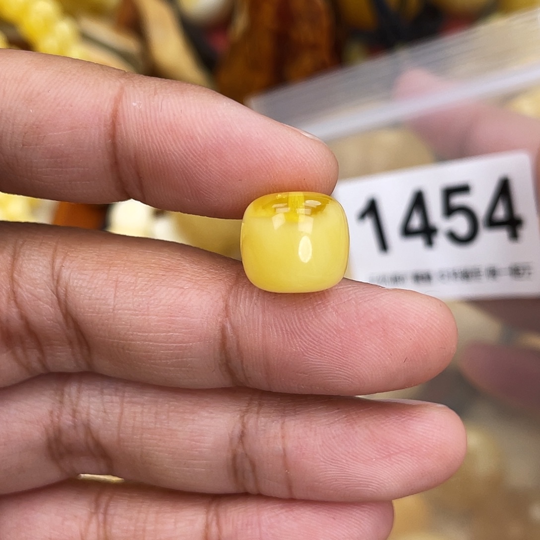 蜜蜡未镶嵌珠宝奇石粉12.5