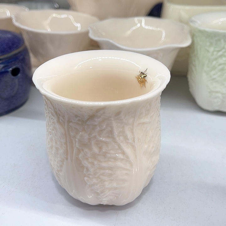 福利待遇多多哦哦哦