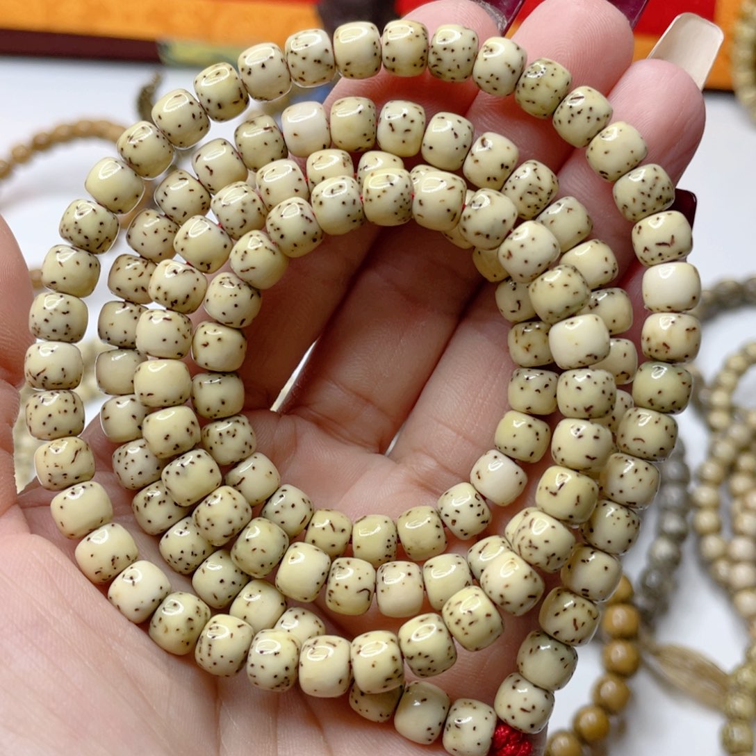 星月菩提吊坠石玉料瓷白少星108卡7