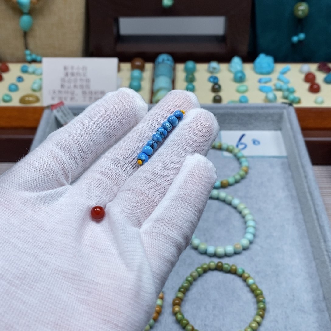 未镶嵌配饰南红玛瑙