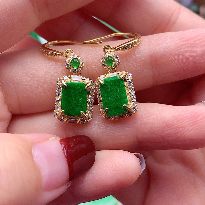 翡翠颈饰银S925镶嵌翡翠