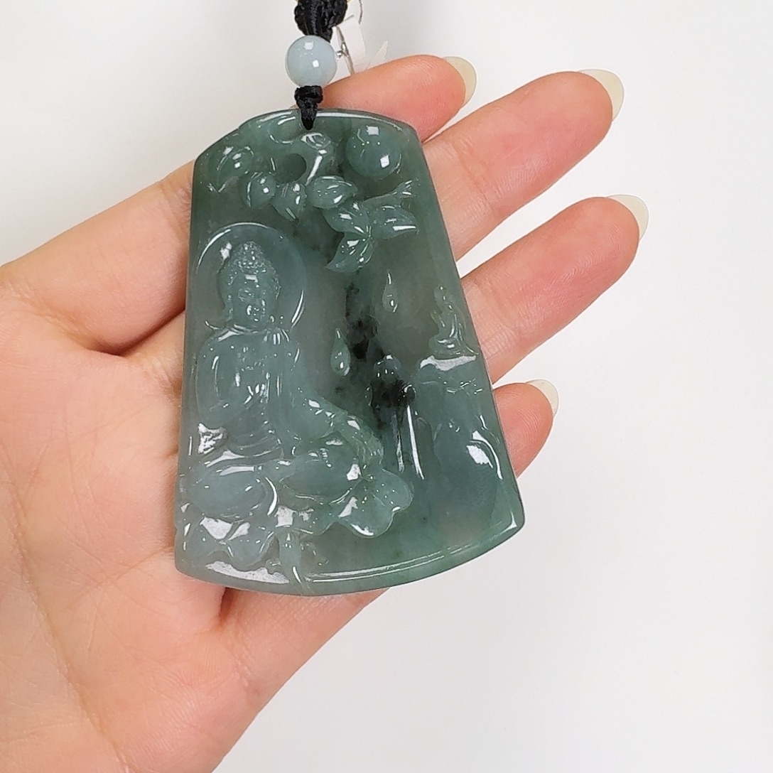 翡翠颈饰未镶嵌阿弥牌