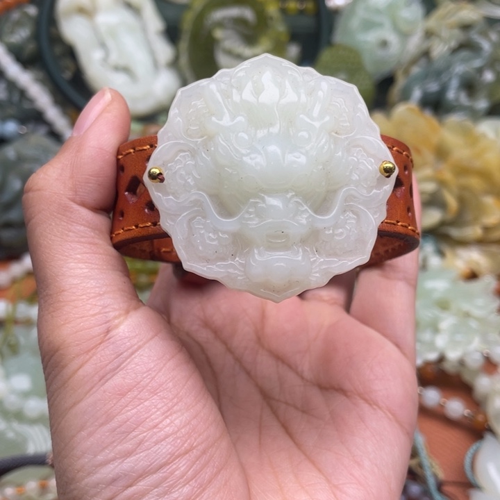 蛇纹石玉手牌合金