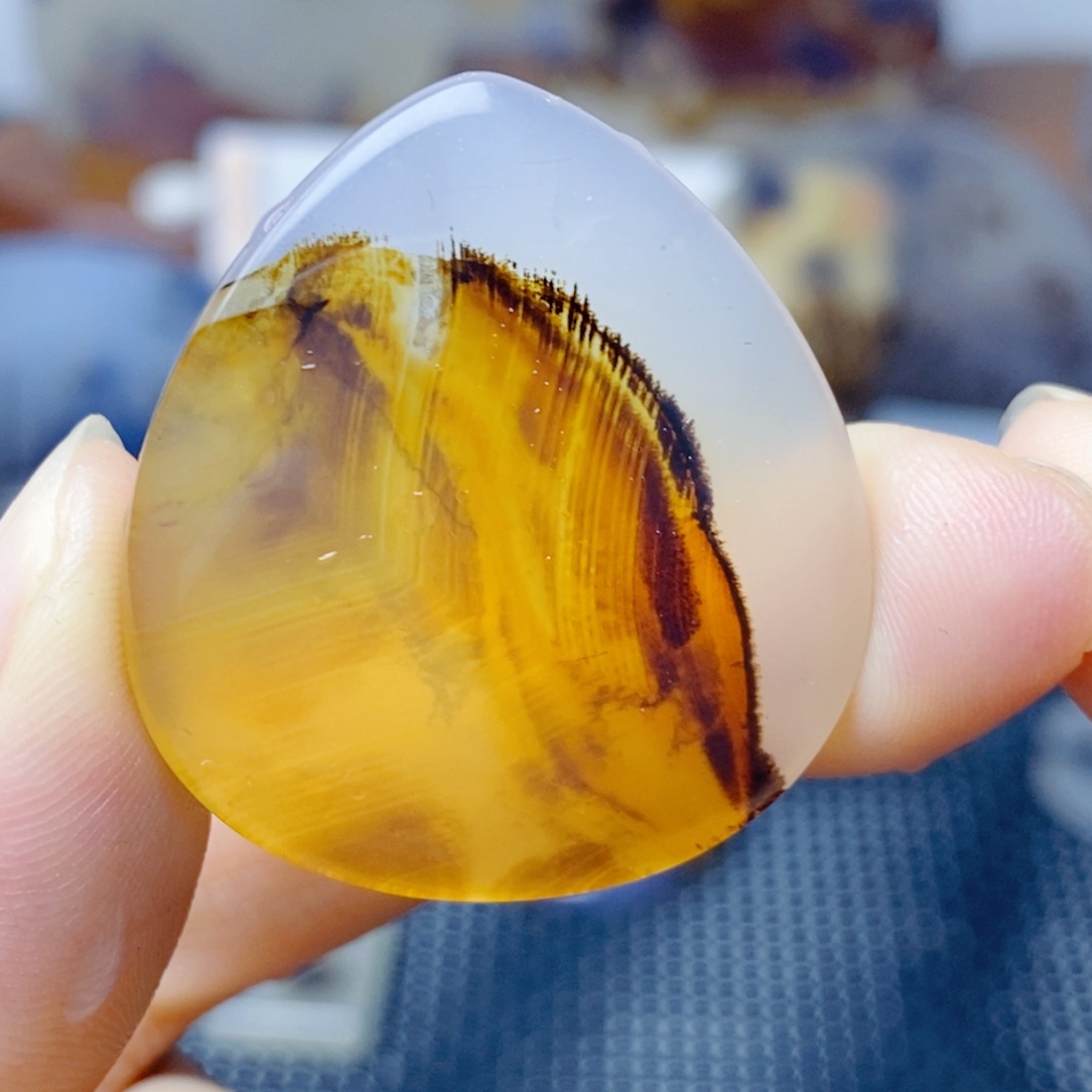 玛瑙/玉髓未镶嵌珠宝奇石