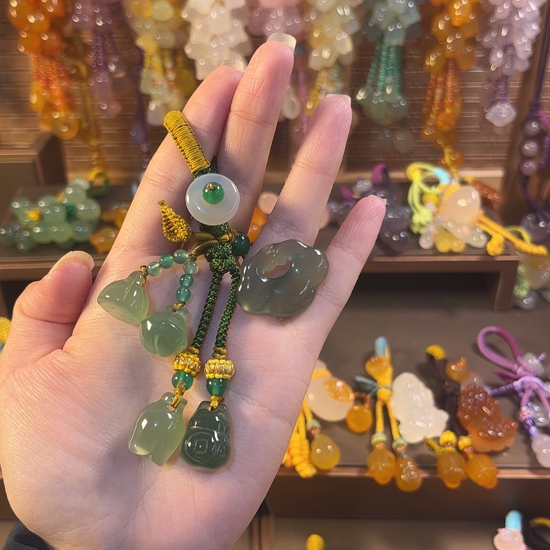 *****玛瑙/玉髓未镶嵌车挂福利款钥匙扣