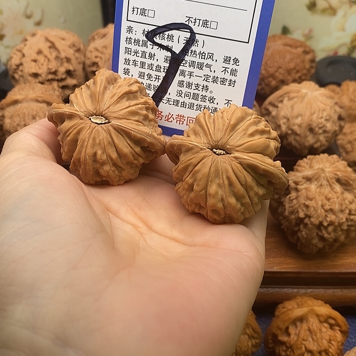 桃核吊坠磨盘狮子头43