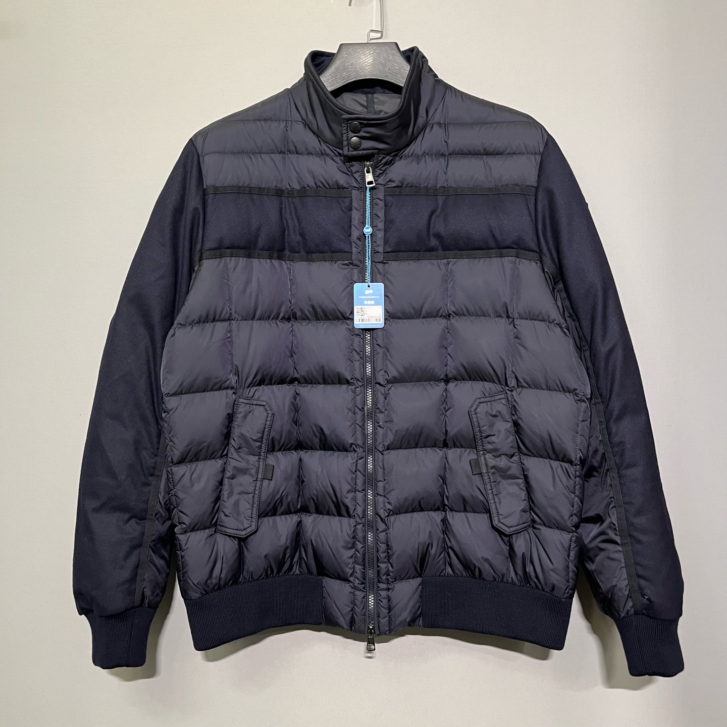 99新 MONCLER 盟可睐/黑色拼接金属黑标羽绒服夹克/6码/价16200