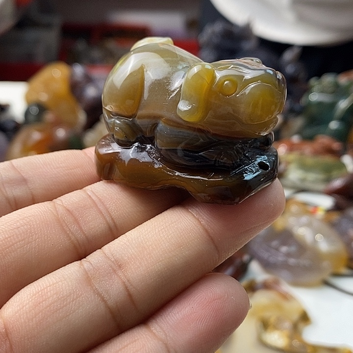 未镶嵌颈饰玛瑙/玉髓