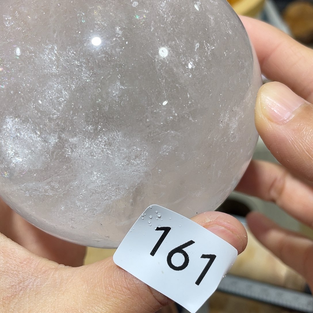 水晶摆件……未镶嵌