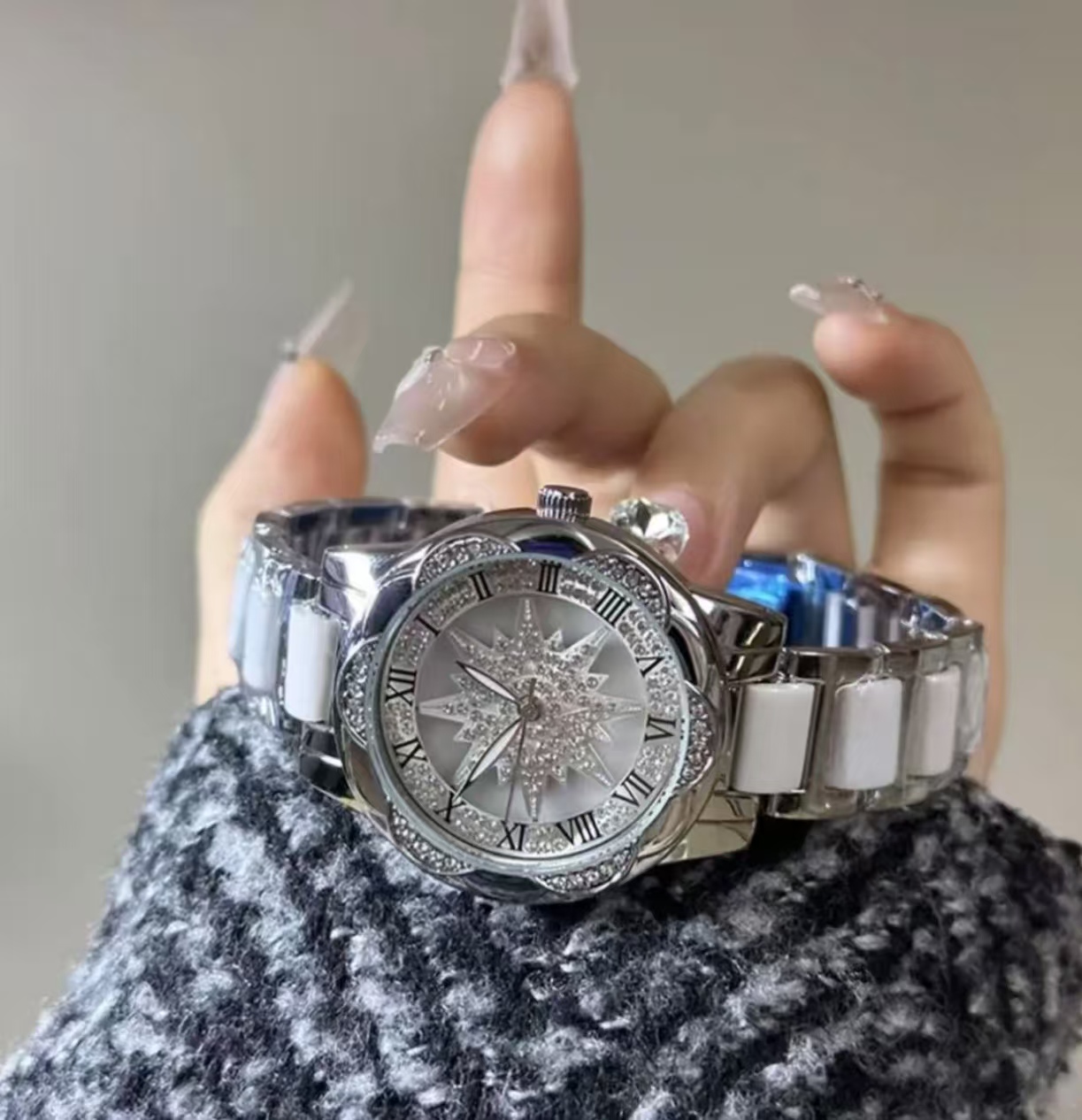 Crown Kallie【旋转雪花】满天星系列旋转盘设计感女士腕表20