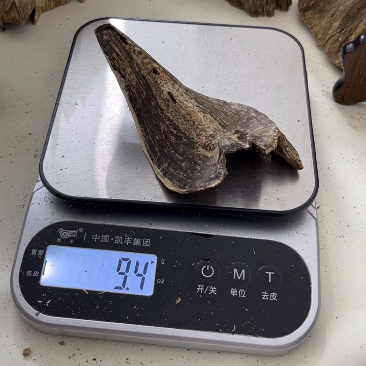 沉香沉香木制品海南沉香壳子块料9克+