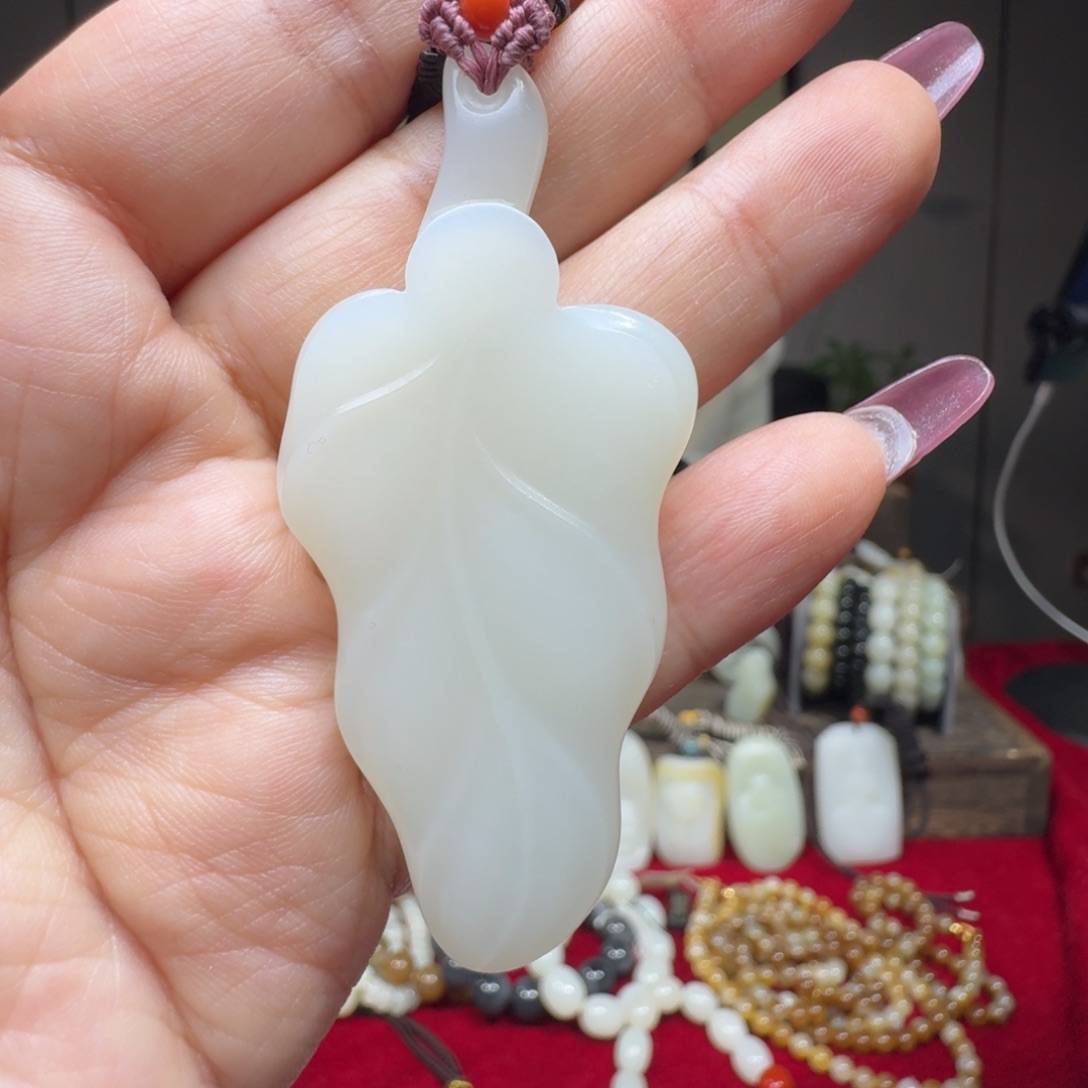 和田玉手串未镶嵌