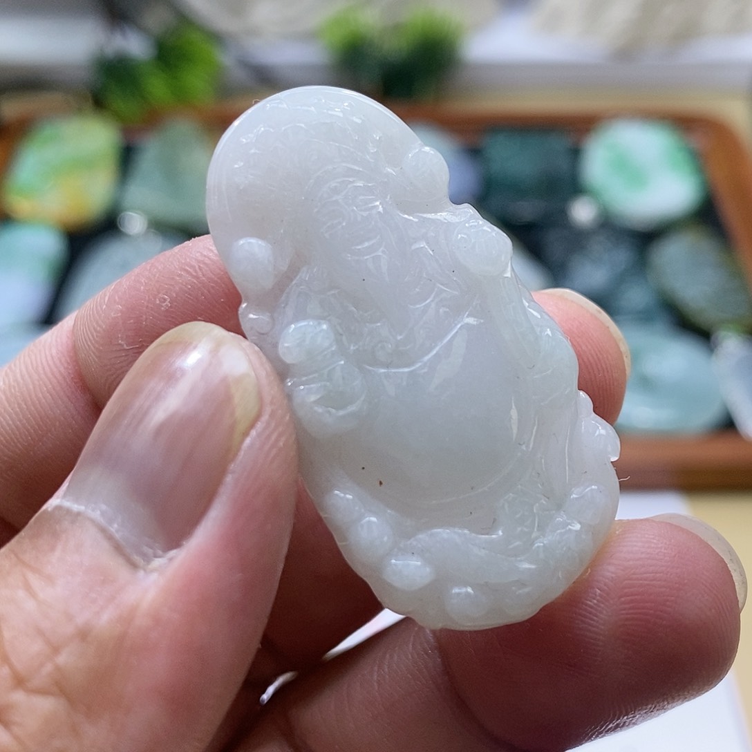 【闪购商品】翡翠颈饰未镶嵌1111111111111