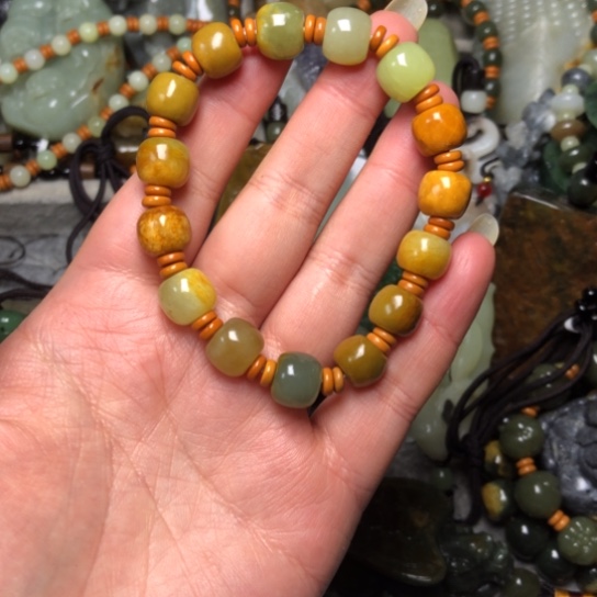 明***义和田玉未镶嵌挂件