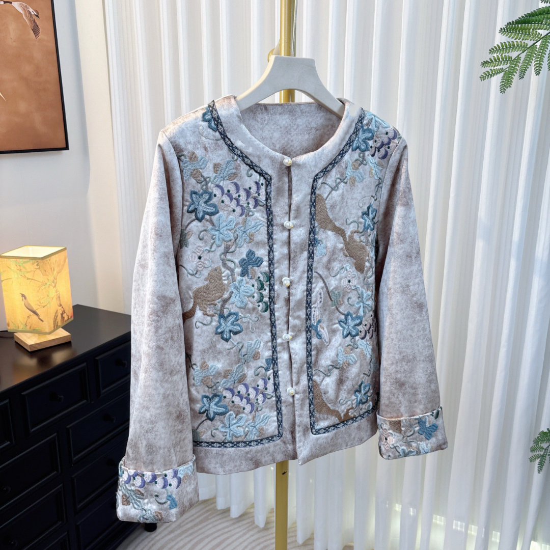 【芳华·夹棉棉服】新中式重工刺绣宽松版国风夹棉上衣2025秋冬新款