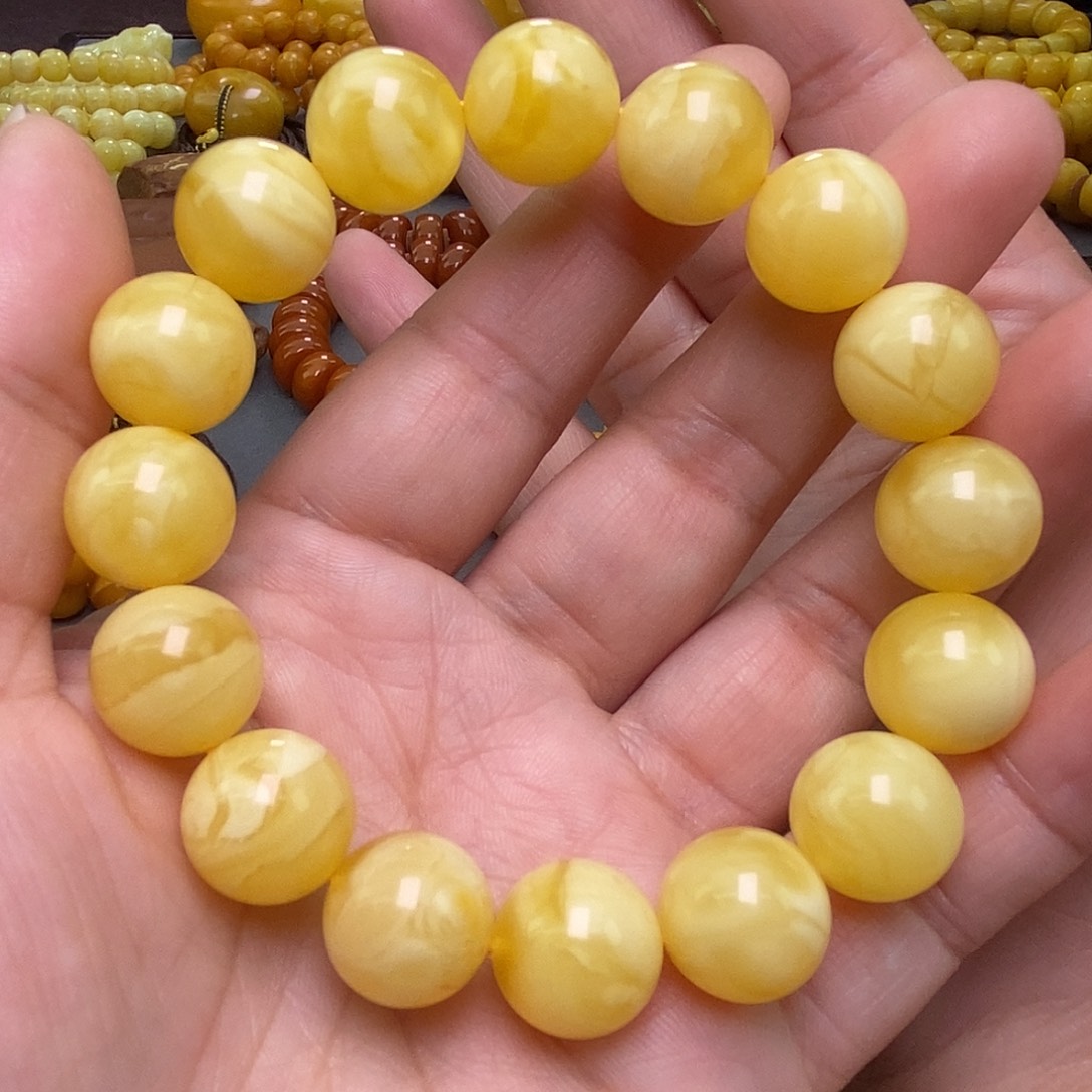 蜜蜡未镶嵌珠宝奇石