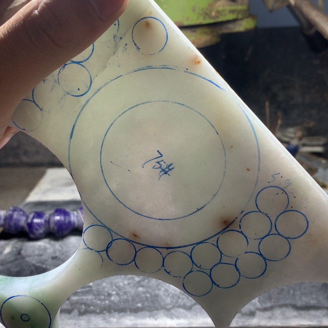 定制翡翠手镯未镶嵌辣****锅