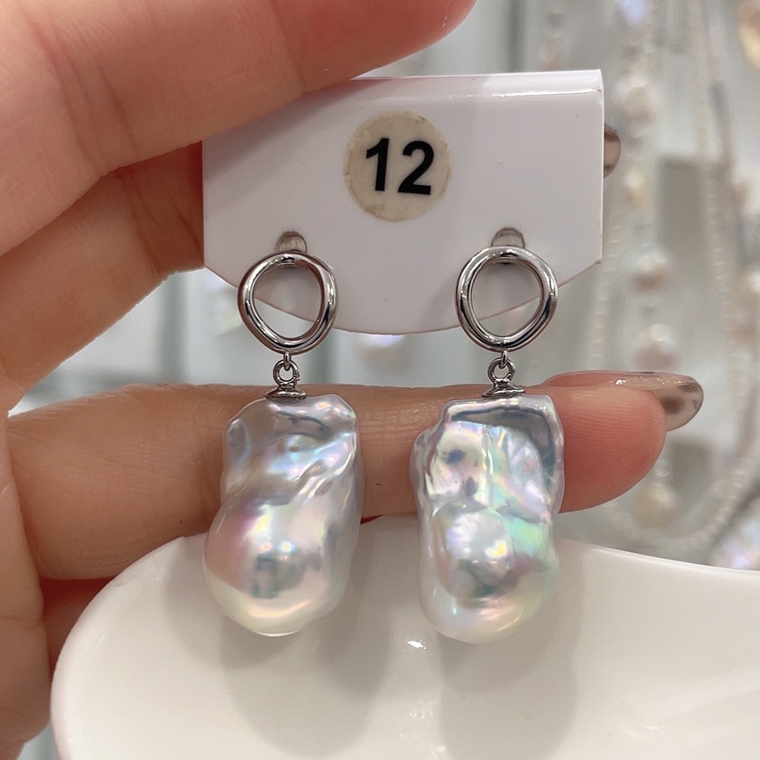 小***伟未镶嵌颈饰淡水珍珠