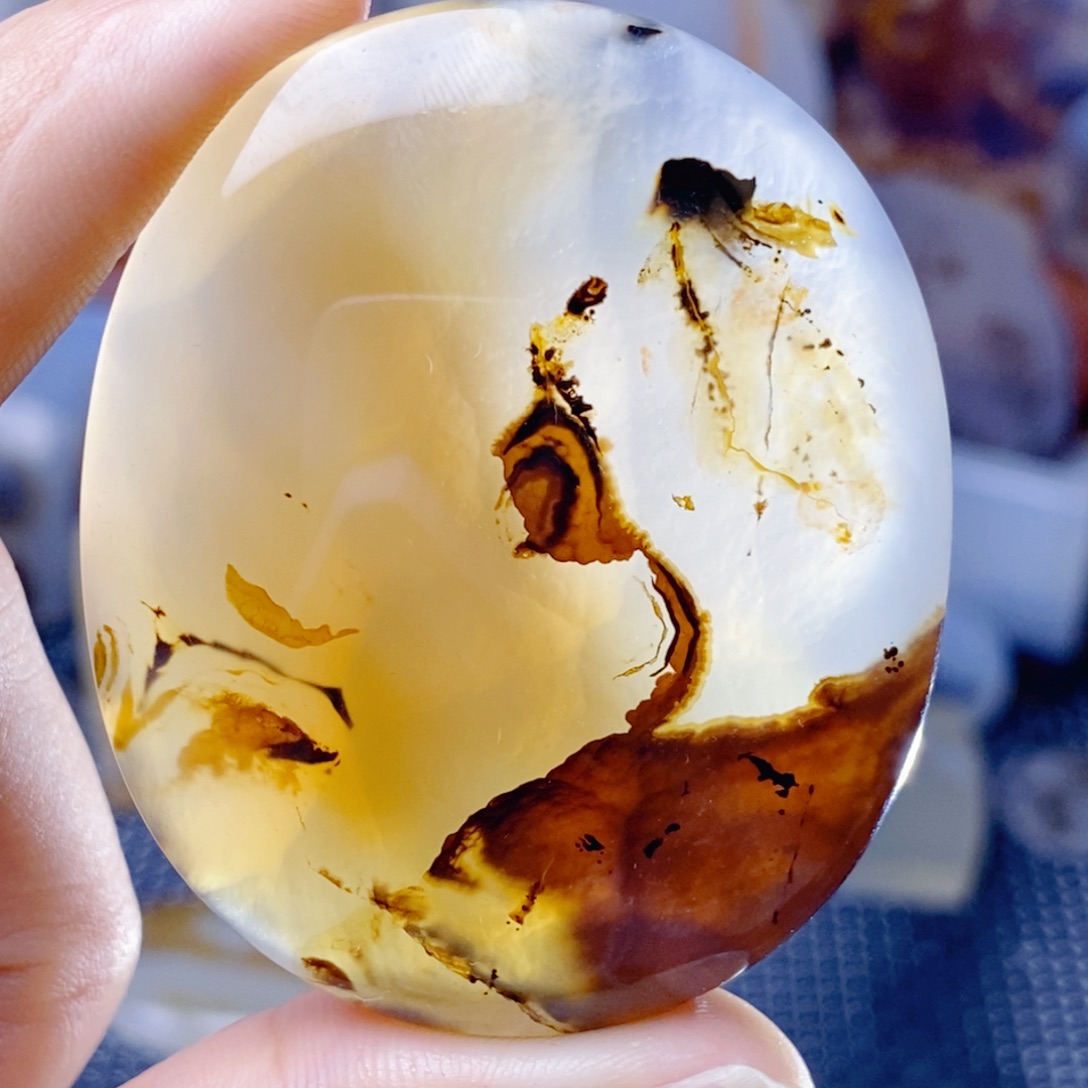 玛瑙/玉髓未镶嵌珠宝奇石