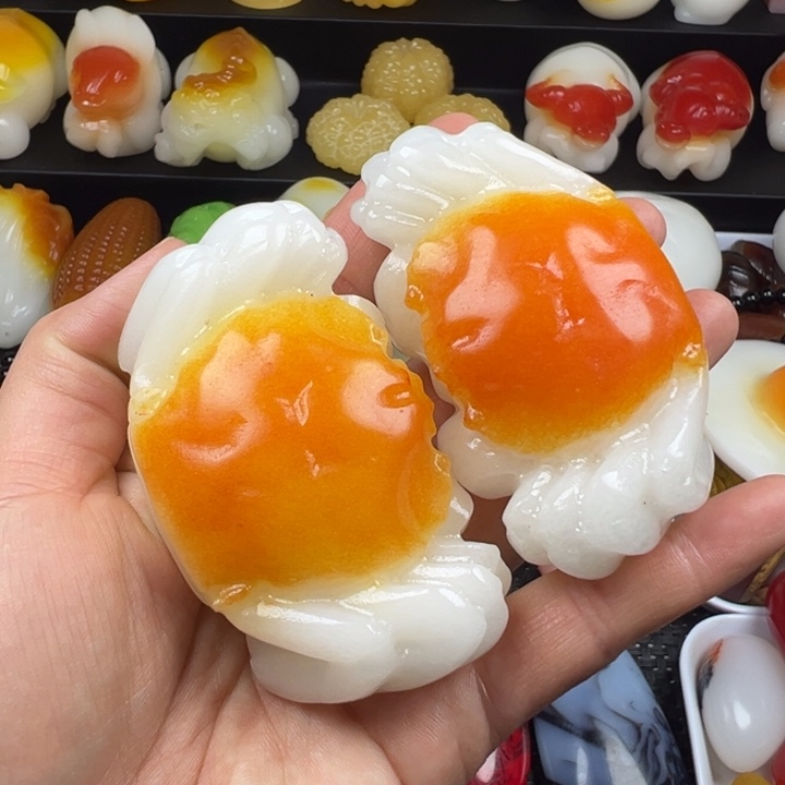 新疆戈壁五彩石金丝