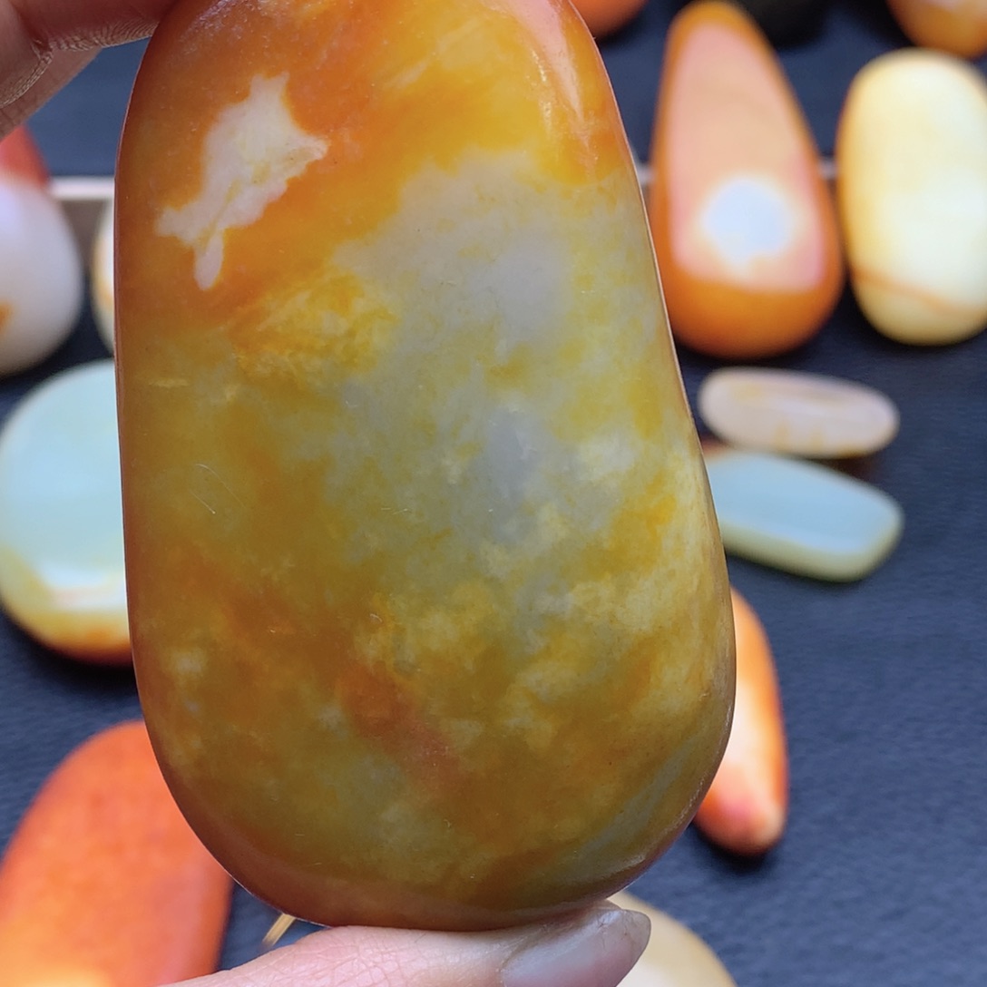 和田玉未镶嵌和田玉