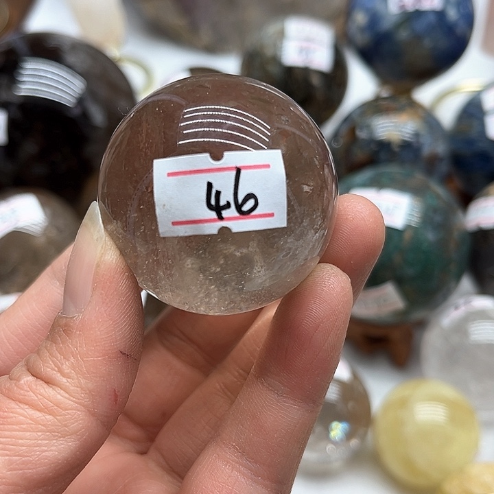 烟晶106克茶水晶球未镶嵌
