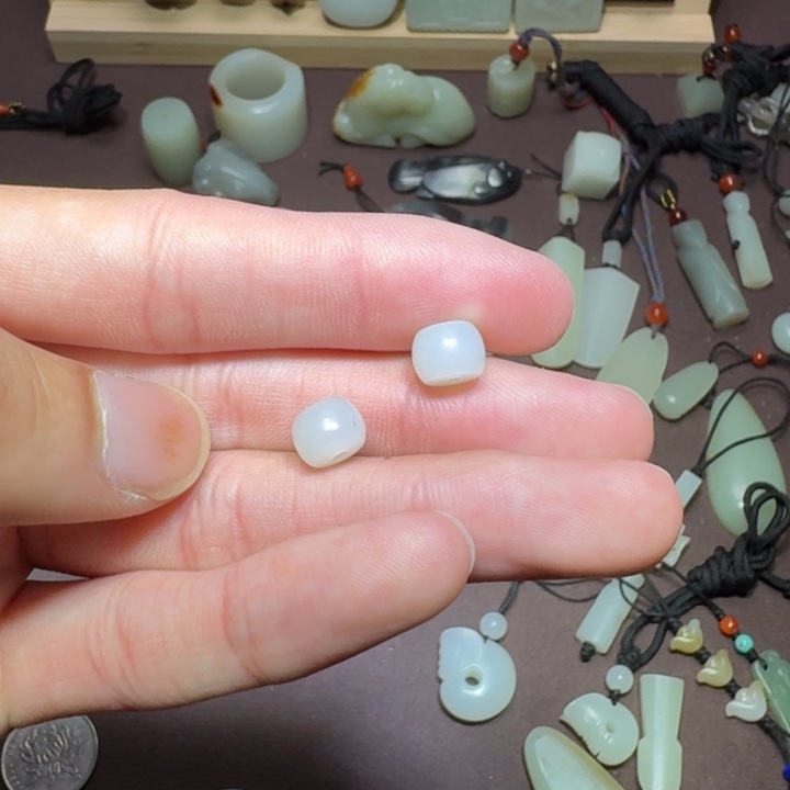 和田玉吊坠(不含链)未镶嵌叶**航