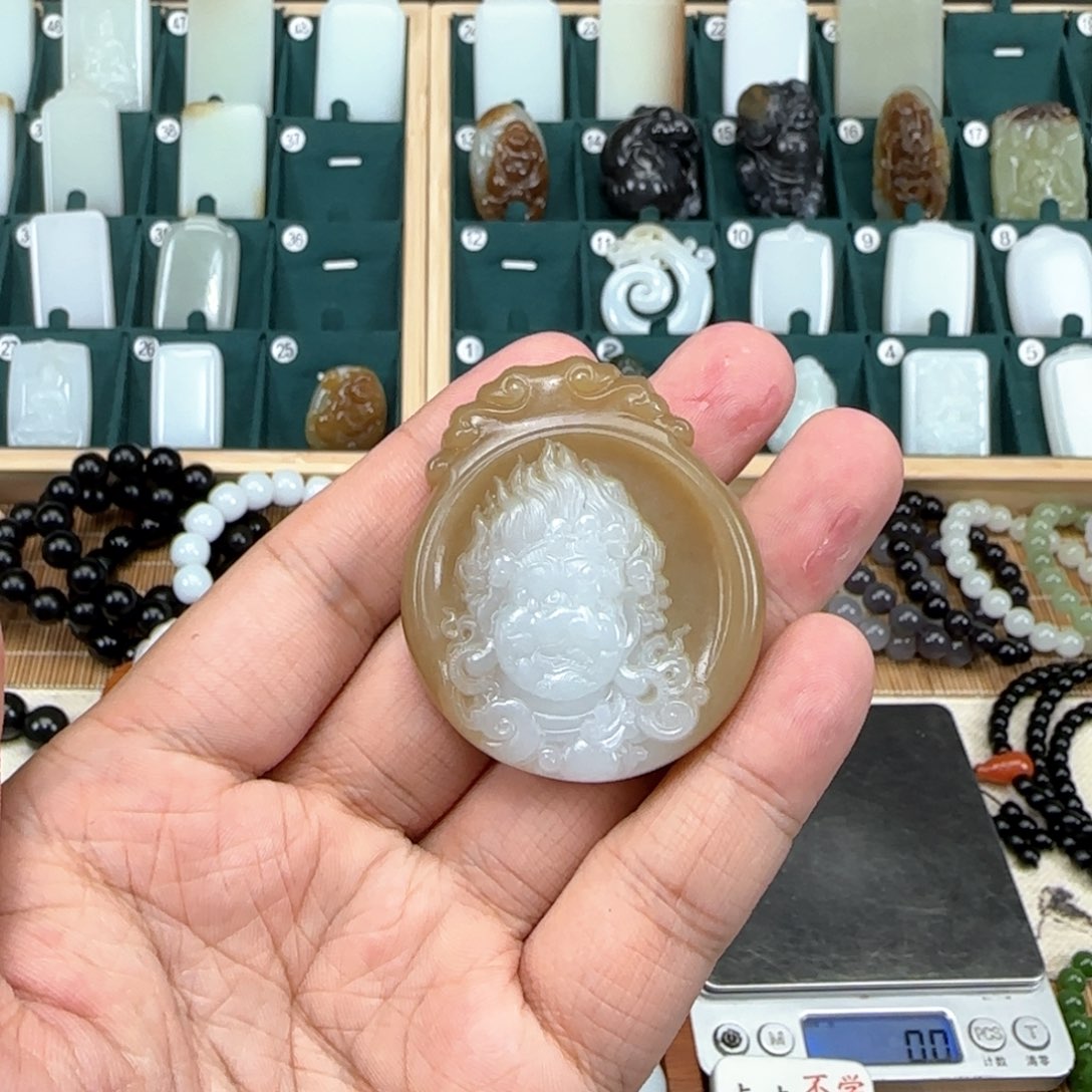 和田玉挂件未镶嵌