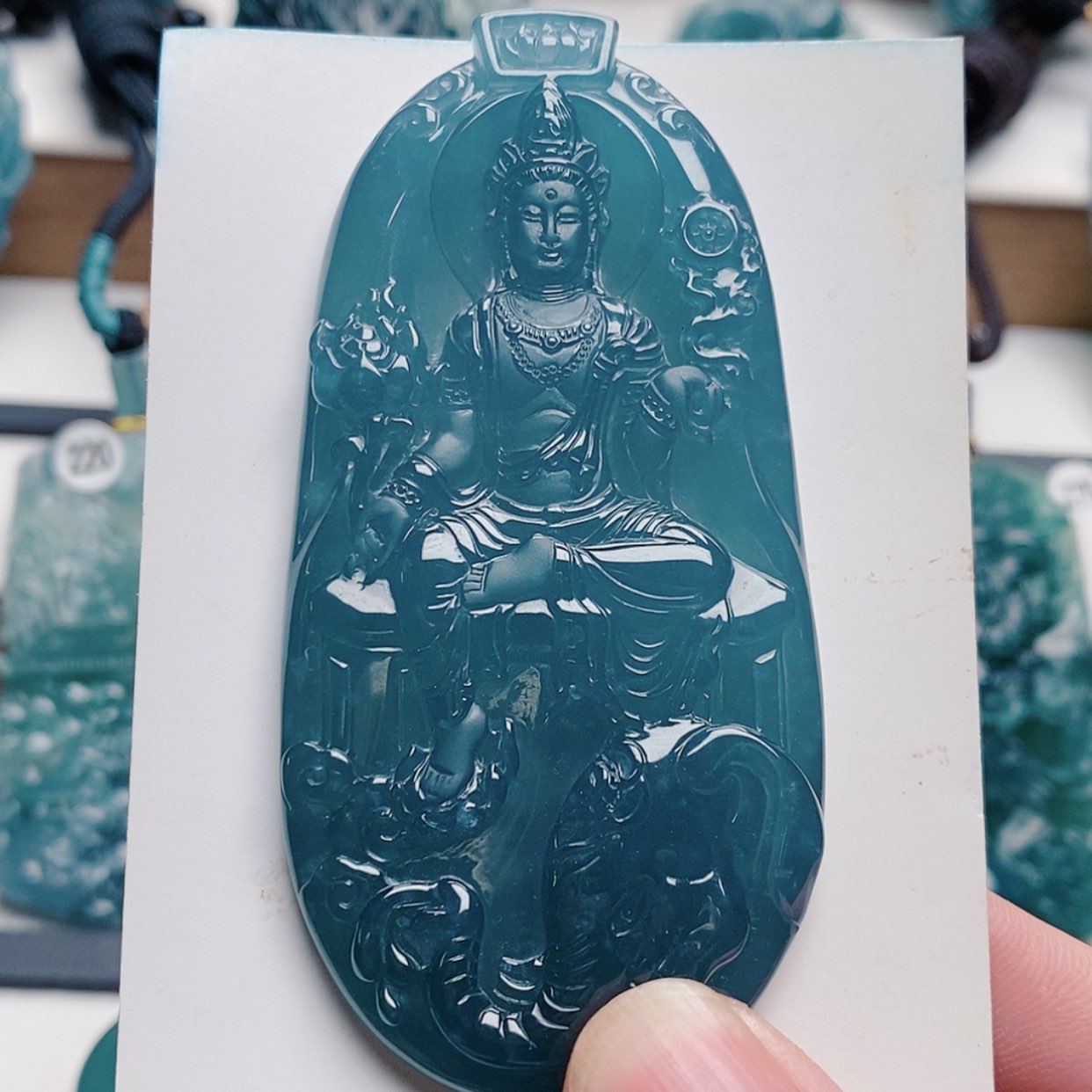 【闪购商品】翡翠颈饰未镶嵌力*克翡翠